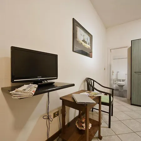 Italia Ristorante Pizzeria Hotel 3*
